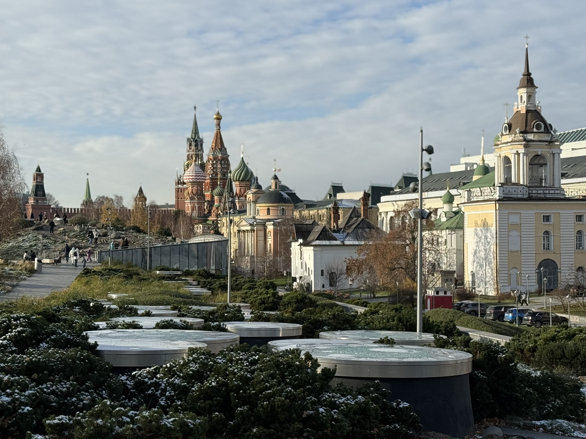 A different view of American erstwhile  citizens on Russia